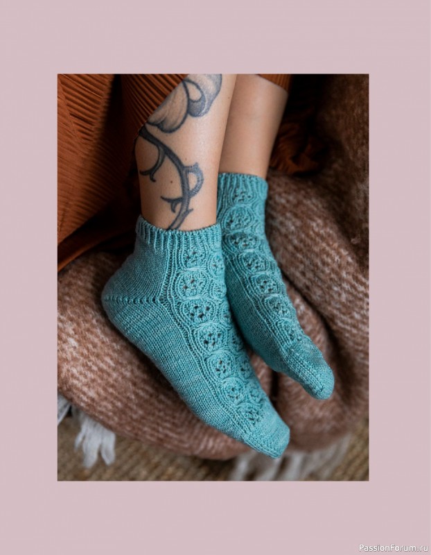 Вязаные проекты в книге «52 Weeks of Socks Vol. II». Продолжение