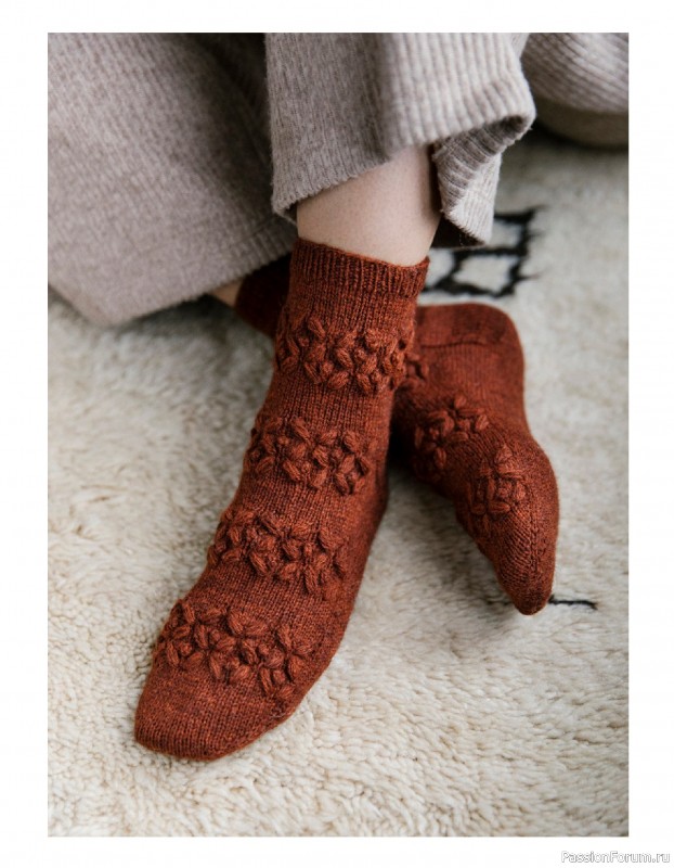 Вязаные проекты в книге «52 Weeks of Socks Vol. II». Продолжение