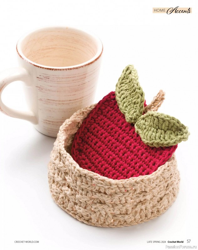Вязаные проекты крючком в журнале «Crochet World Specials - Late Spring 2024»