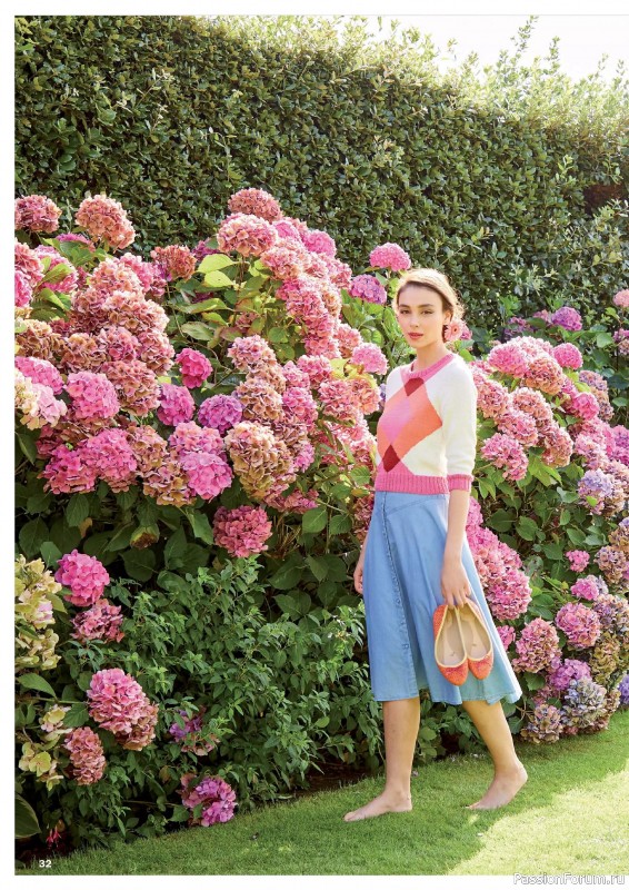 Вязаные проекты в журнале «Rowan - 12 Timeless Summer Knits»