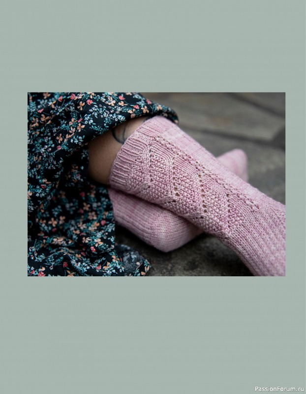 Вязаные проекты в книге «52 Weeks of Socks Vol. II». Продолжение