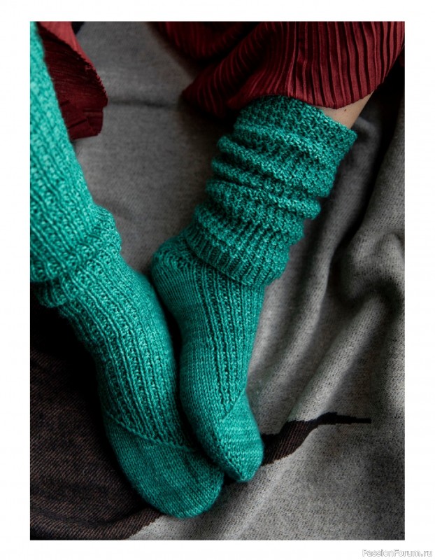 Вязаные проекты в книге «52 Weeks of Socks Vol. II». Продолжение