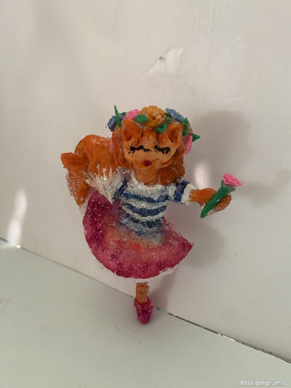 Просто радостная лисичка. Ватная игрушка.