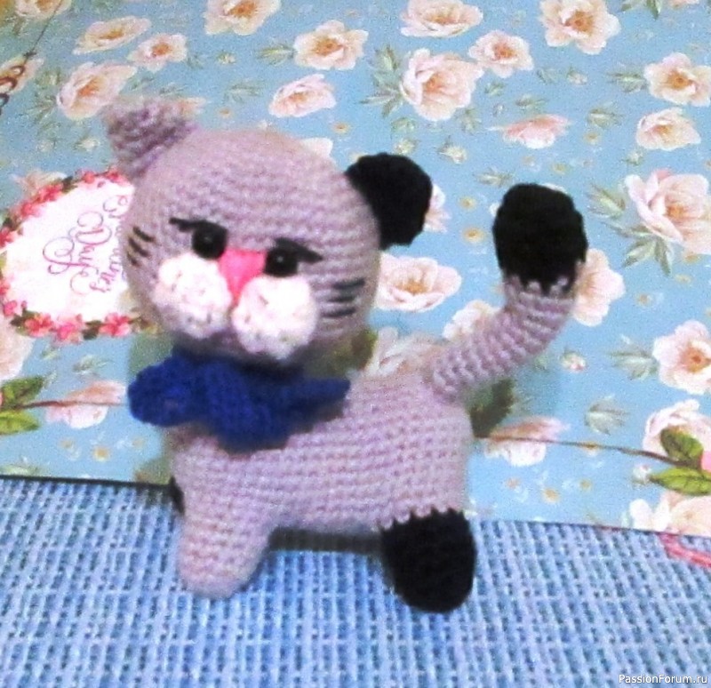 Котята крюком. Мои работы