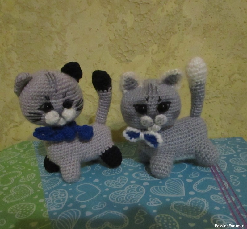 Котята крюком. Мои работы