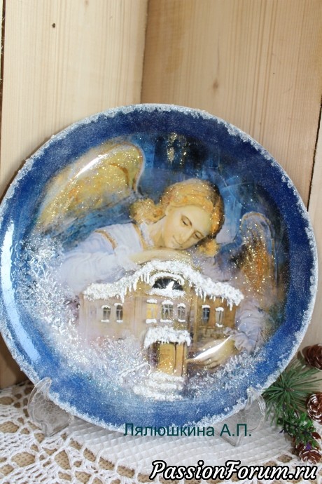 Интерьерная тарелка "Рождественский ангел" (Новогодний эксперимент. Мини М.К.).