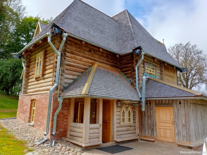 Совместник-поездка в Смоленск.