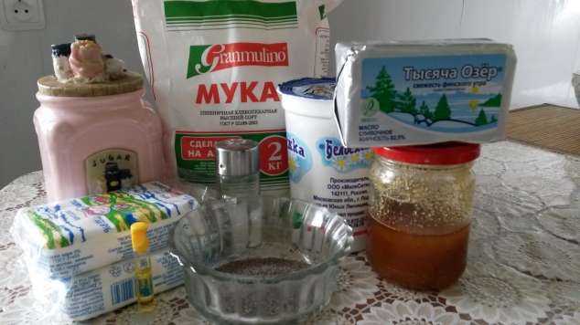 Сырники с медовым соусом