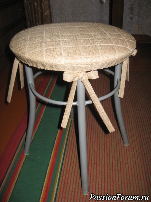 Чехлы на стулья своими руками + фото идей и выкроек для шитья