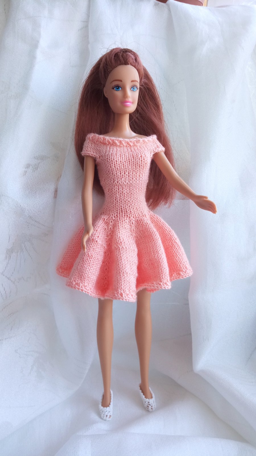 Как связать балаклаву для куклы Барби (Barbie) спицами. Мастер-класс по вязанию спицами для кукол.