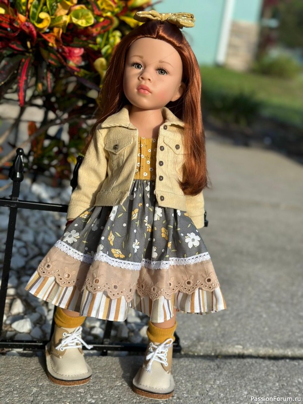 Одежда для кукол с вышивкой