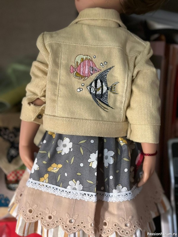 Одежда для кукол с вышивкой