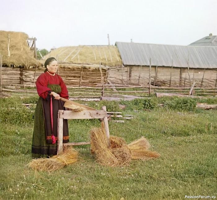 Цветные фотографии барынь-красавиц и крестьянок царской России