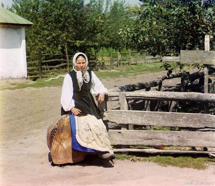 Цветные фотографии барынь-красавиц и крестьянок царской России