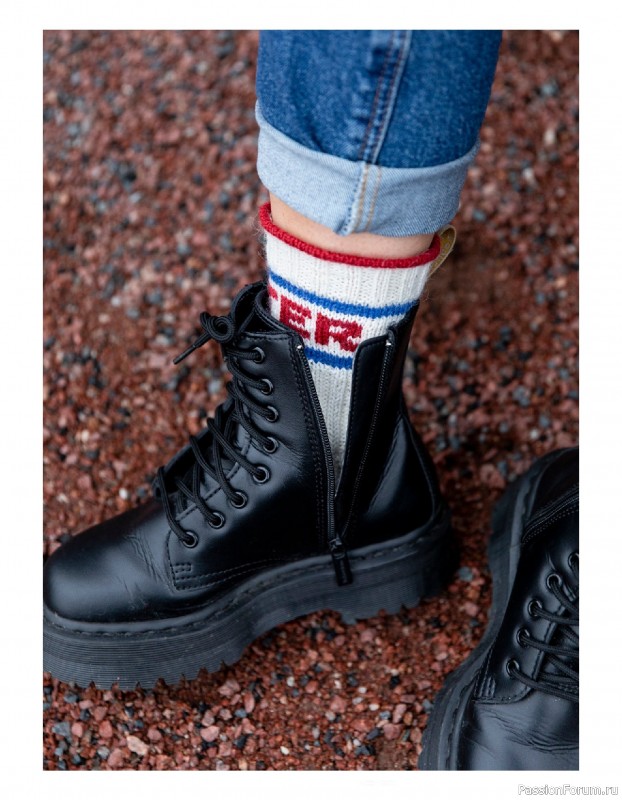 Вязаные проекты в книге «52 Weeks of Socks Vol. II»