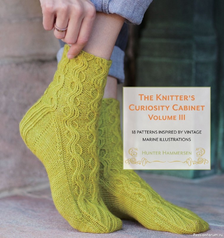 Коллекция проектов спицами в книге «The Knitter's Curiosity Cabinet Volume III»