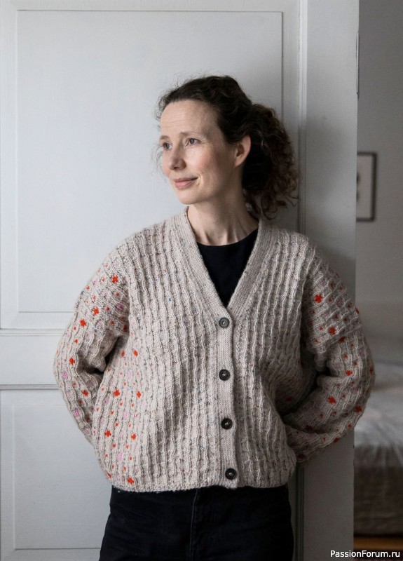 Вязаные проекты в книге «52 Weeks of Scrap Yarn»