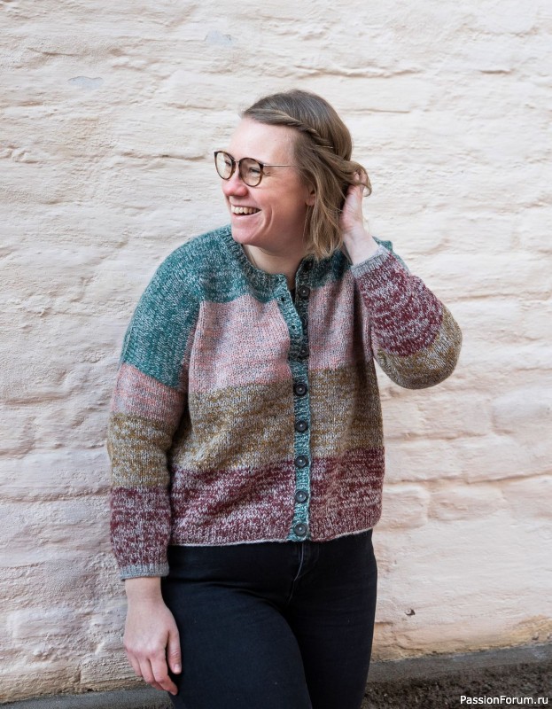 Вязаные проекты в книге «52 Weeks of Scrap Yarn»