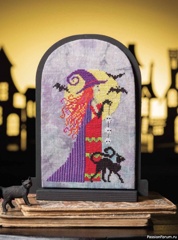 Коллекция вышивки в журнале «Just CrossStitch - Halloween 2024»