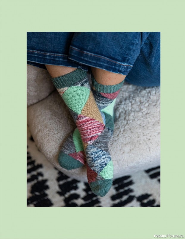 Вязаные проекты в книге «52 Weeks of Scrap Yarn». Продолжение