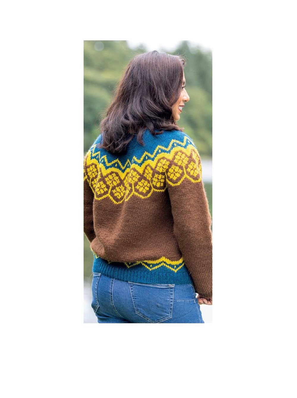 Коллекция проектов крючком в книге «Colorful Crochet Knitwear»