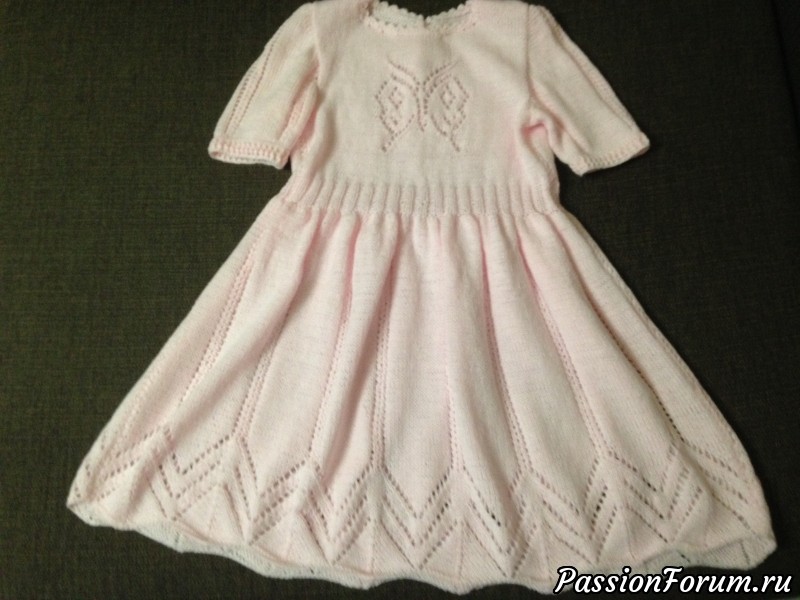 В подарок внучке.