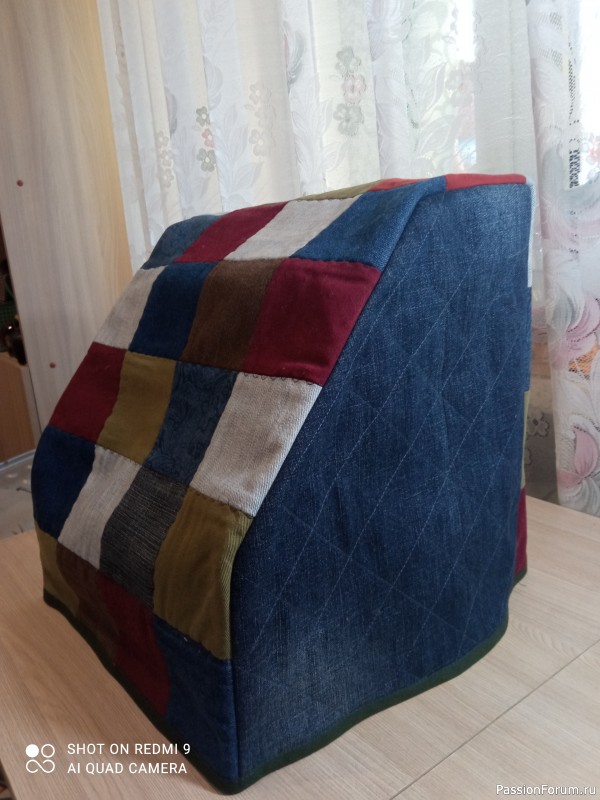 Чехол для оверлока