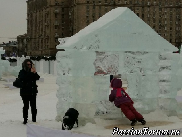 Это Москва! После Рождества.