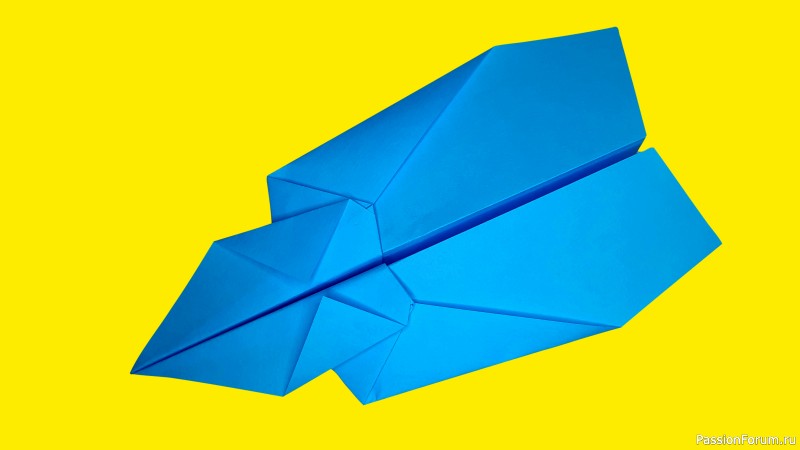 Как сделать самолет из бумаги. Ручная работа. Оригами.