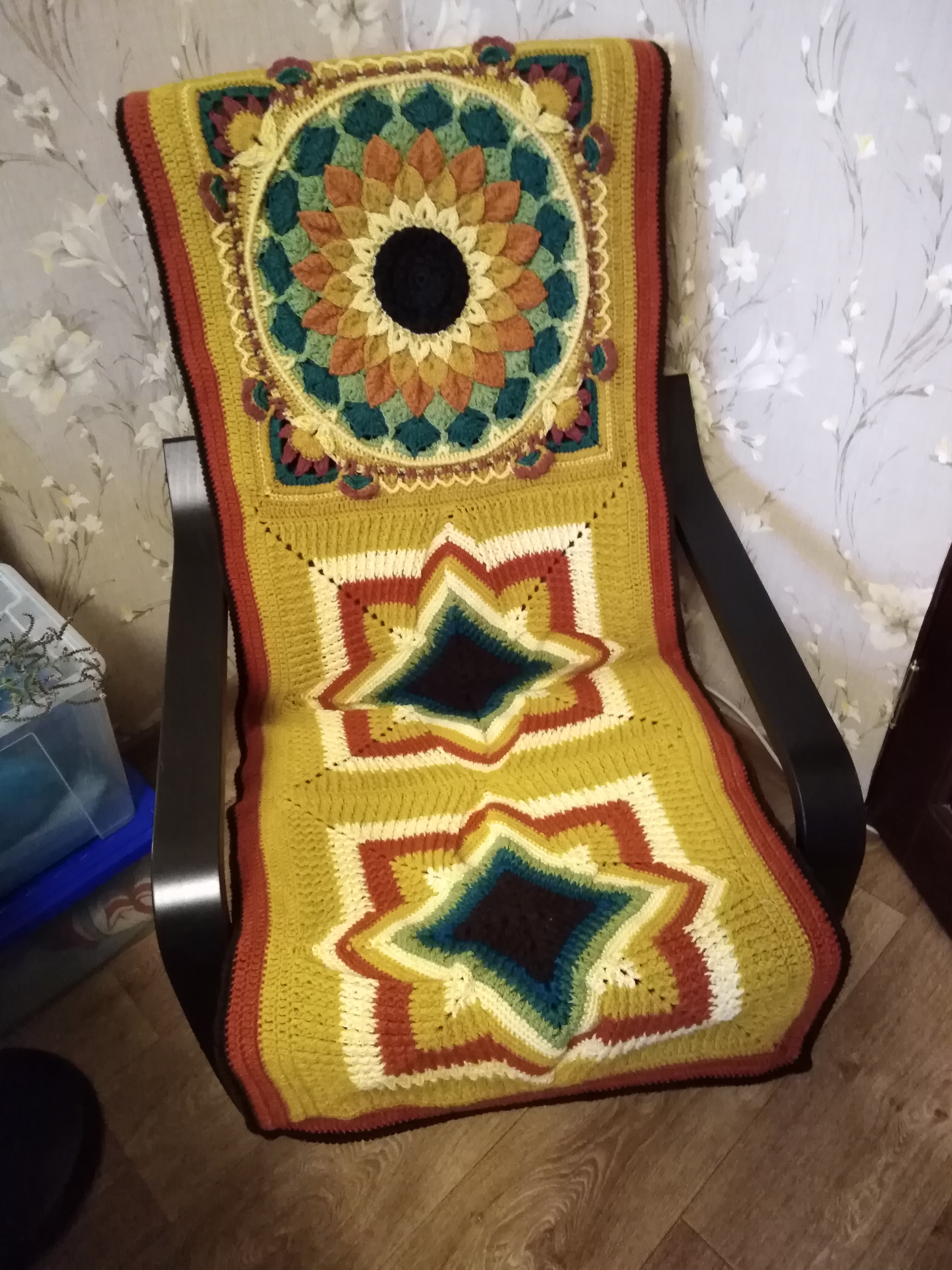 Накидка на кресло из меха